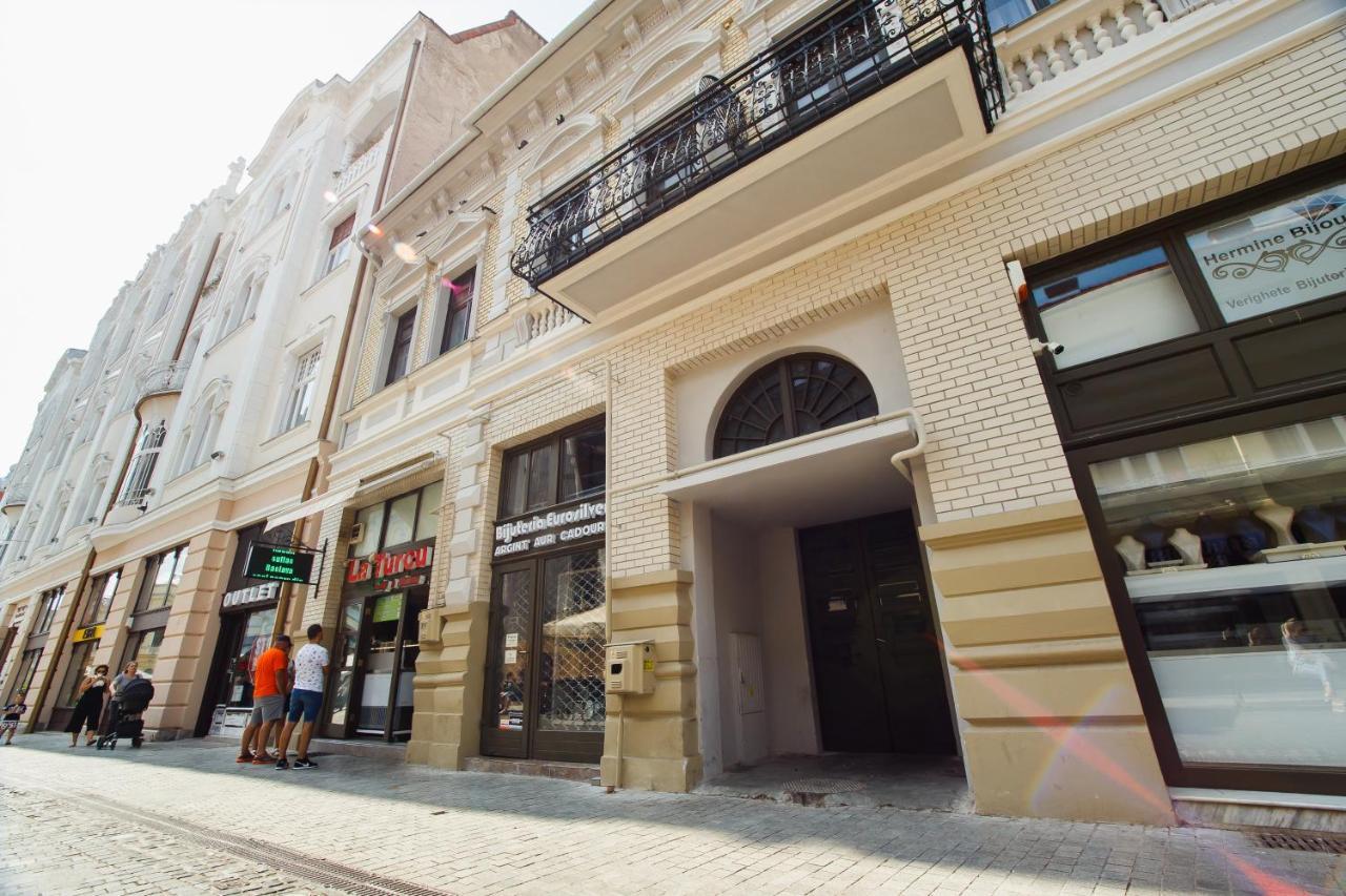 Super Central Spacious Apartment Oradea Exterior foto