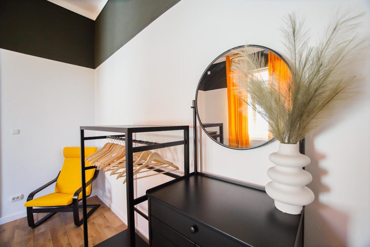 Super Central Spacious Apartment Oradea Exterior foto